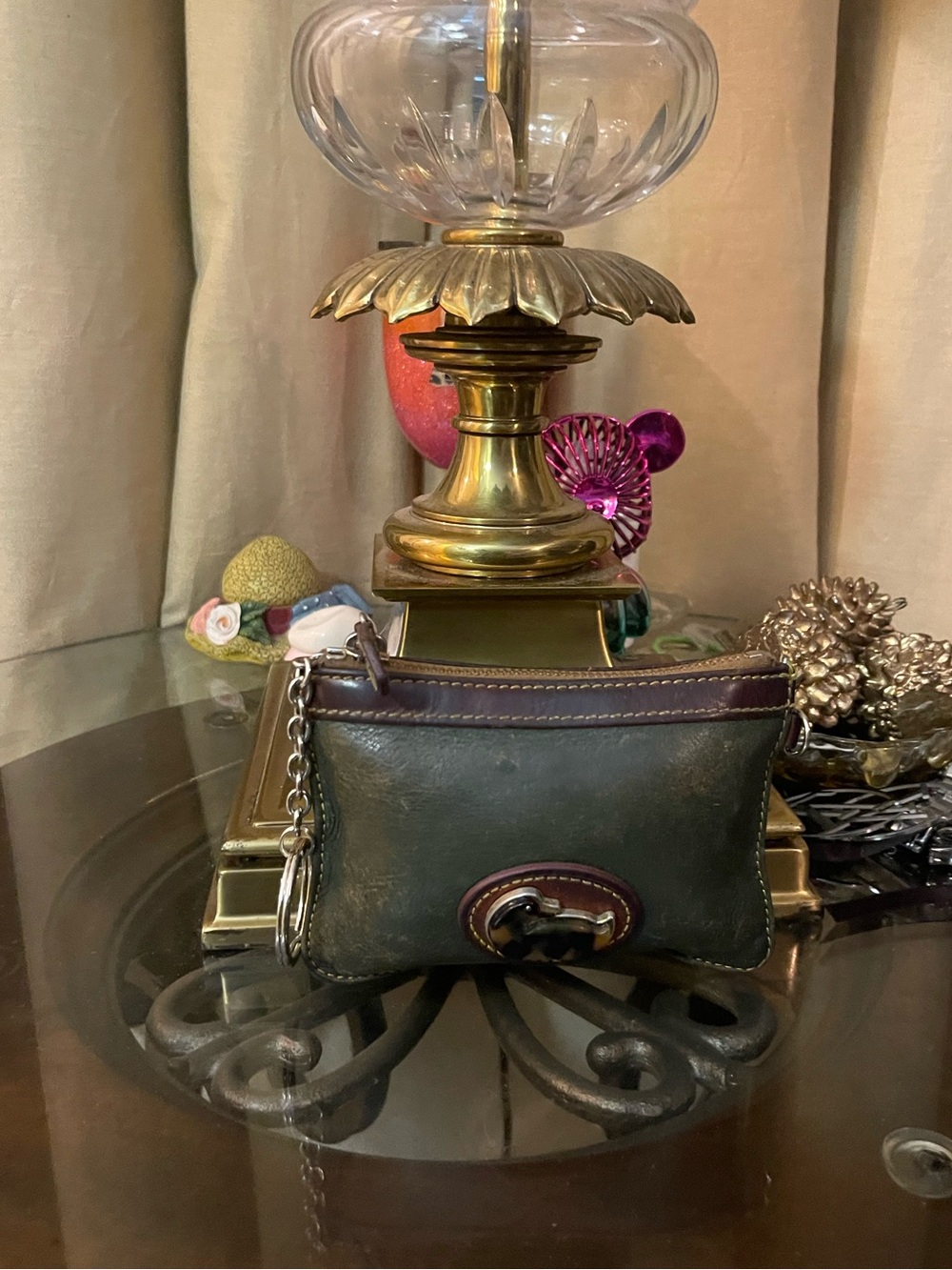 Dooney & Bourke please check all picture of condition